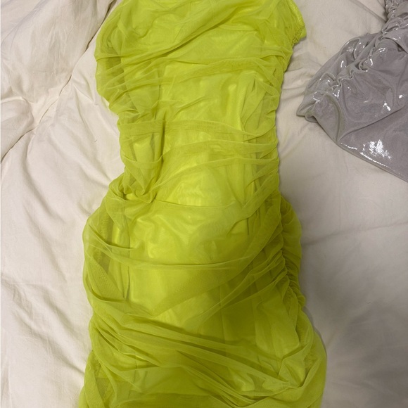 GOING OUT DRESSES - Picture 5 of 13